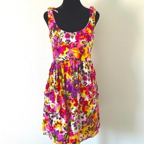 Breaking Loose NYC Bright Floral Tea Dress - Picture 1 of 10